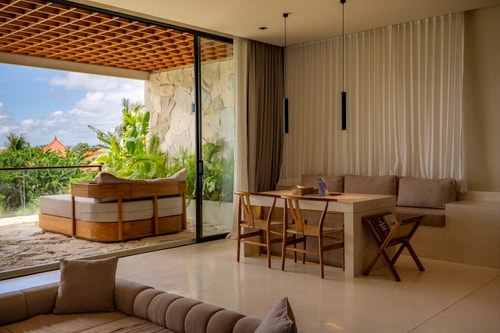 Canggu 1BR Studio | Sunset Pool Balcony & Workdesk