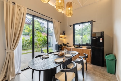 2BR Beautiful #1 Melasti Villa | Pool & Front Yard