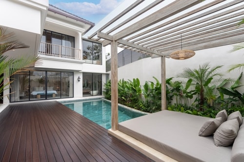 Designer 3BR Umalas | Pool & Bath, 700m to Cafés