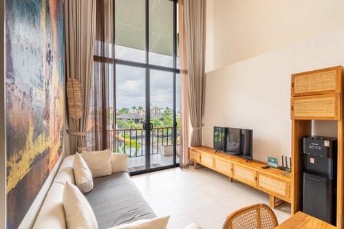 1BR Loft Near Nelayan Beach | Pool