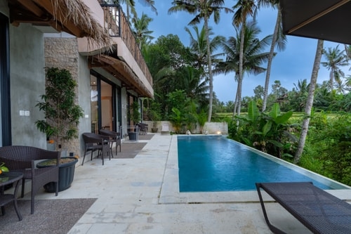 1BR Ubud Junior Suite | Poolside w/ Paddies Vista