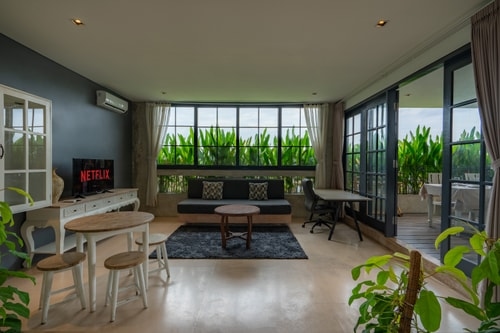 Luxury 2BR Seminyak Villa | Pool Access, Prime Loc