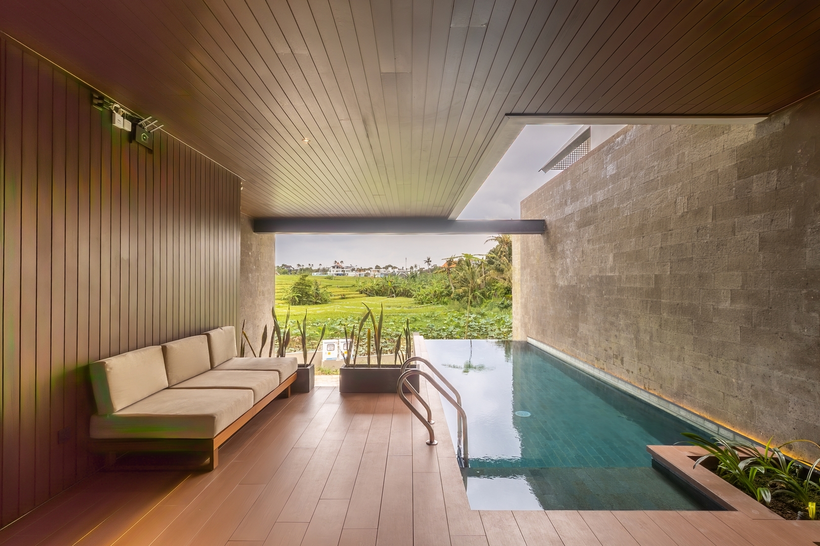 New 3BR Stunning Villa with Paddy View Canggu