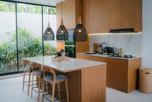 Modern-Luxury 3BR Villa Canggu w/ Pool & Rooftop