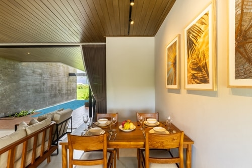 Nava Tamora - 3BR Villa with 180° Paddy View Pool