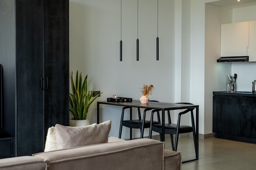 Canggu 1BR Near Batu Belig Beach | Co-working