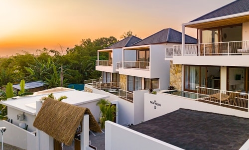 1BR Sunken Apartment | Sunset Deck & Private Pool