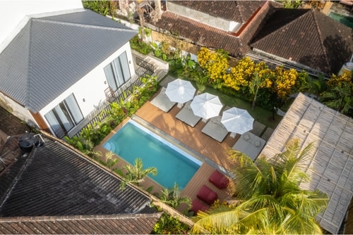 1BR Luxury Suite | Serene Poolside & Yoga Area