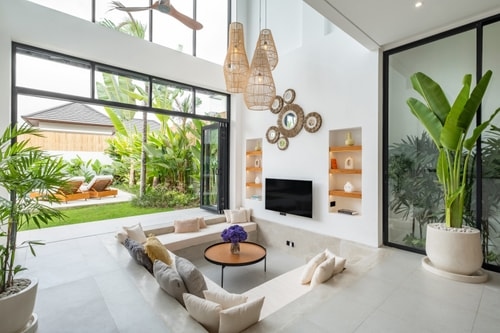 Canggu 3BR Designer Villa w Rooftop Lounge & Pool