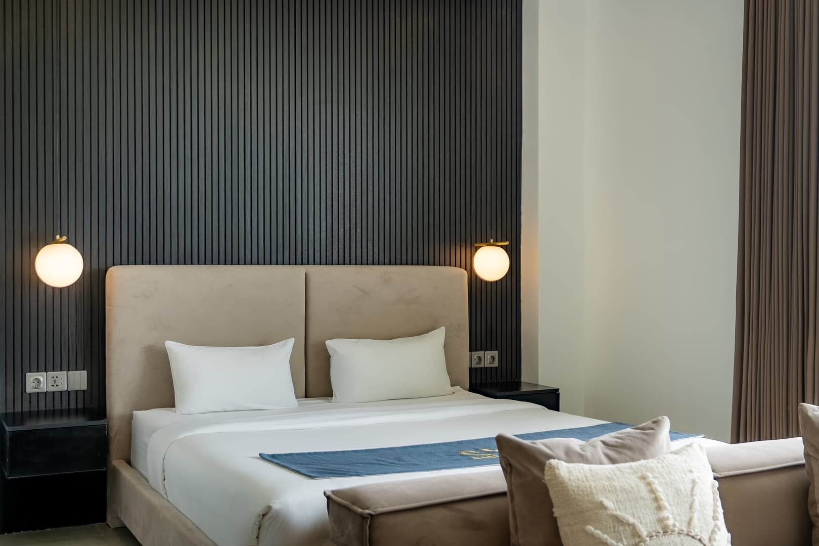 Canggu 1BR Near Batu Belig Beach | Co-working