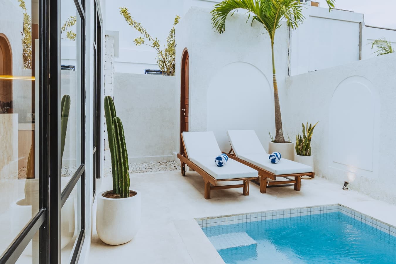 1BR Mediterranean Central Canggu Stay | Sleek Pool