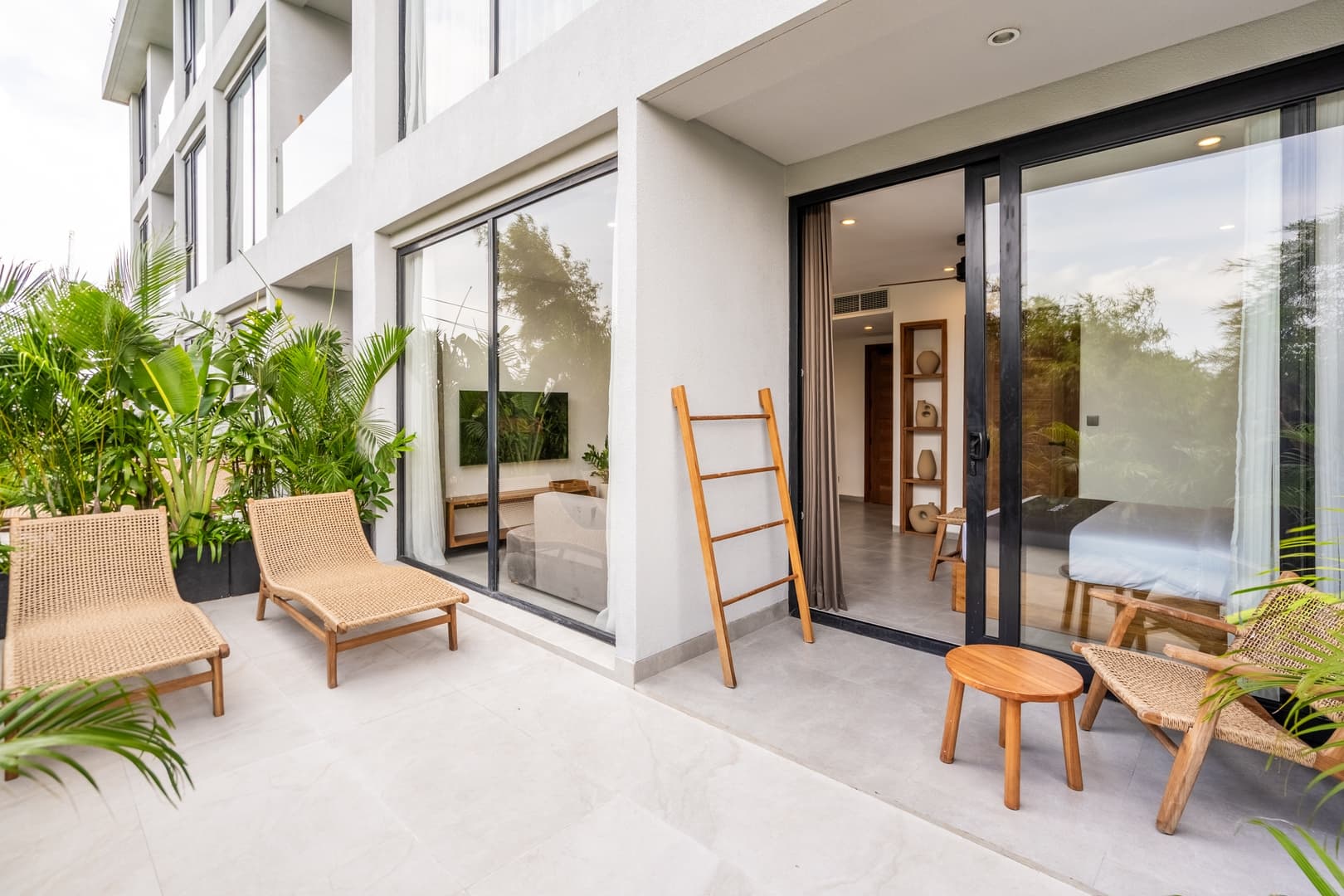 1BR Canggu | Near Beach, Pool & Rooftop Gym