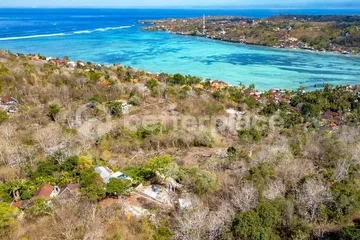 Ocean View Investment: Secure Prime Leasehold 695 sqm Land in Nusa Ceningan, Bali