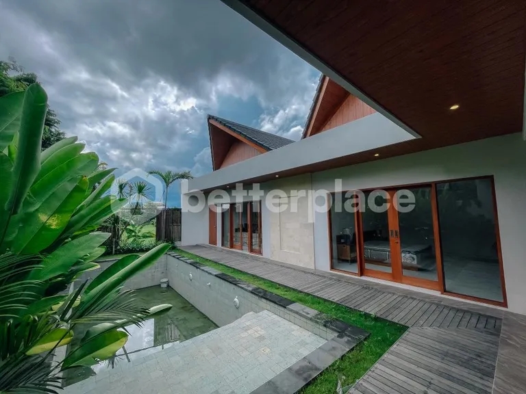 Peaceful 2BR Leasehold Villa with Harmonious Open Living Design