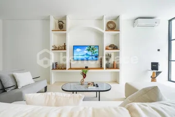 Luxurious Furnished Leasehold Villa with 3 Bedrooms in Pecatu