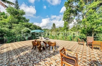 Freehold 8,100 sqm Land with Complimentary 1,000 sqm Building in Tegalalang