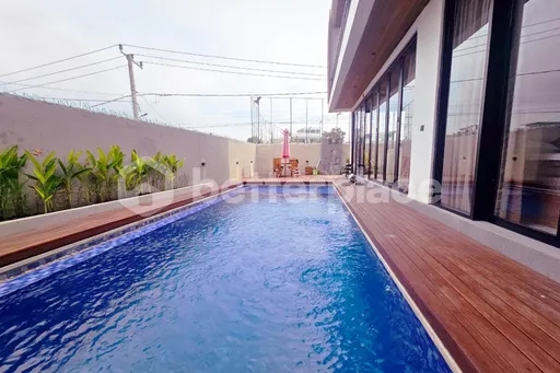 Exquisite Modern Leasehold 4-Bed Villa in Canggu – A Harmonious Blend of Luxury & Nature