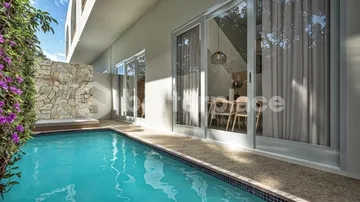 Echo Beach Gem: Elegant Villa with Premium Amenities Perfect For Investment