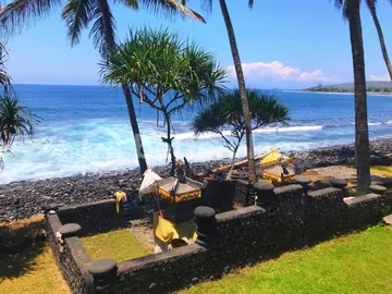 Seaside Paradise in East Bali: Prime Freehold Land with Bonus Beachfront Resort