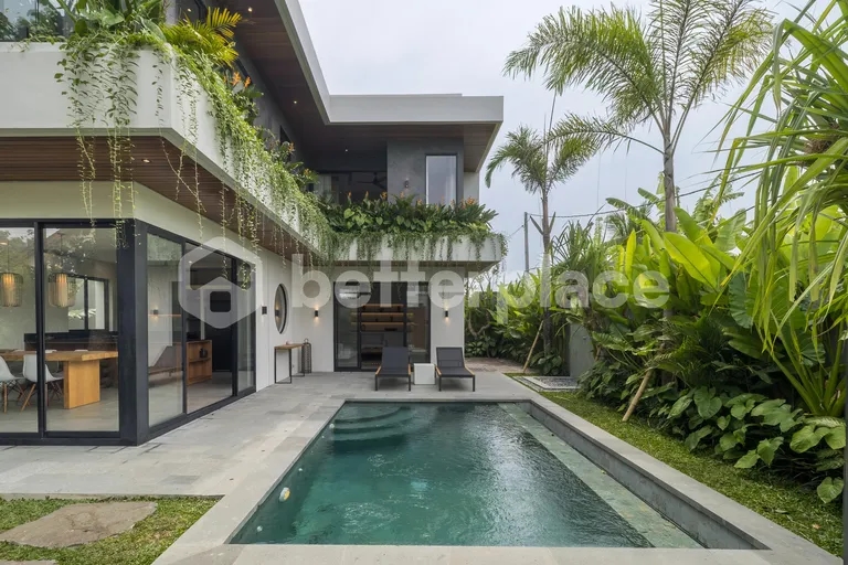 Modern 2-Bedroom Villa Nestled in the Tranquil Charm of Kedungu