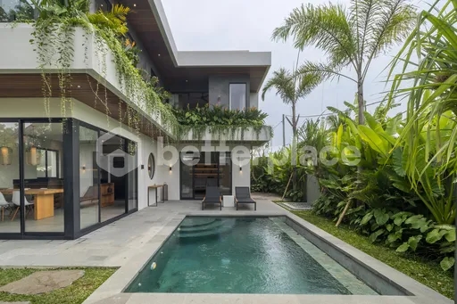 Modern 2-Bedroom Villa Nestled in the Tranquil Charm of Kedungu