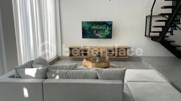 Luxurious 3-Bedroom Villa for Sale in Canggu, Bali – Prime Location with Private Pool and Premium Furnishings