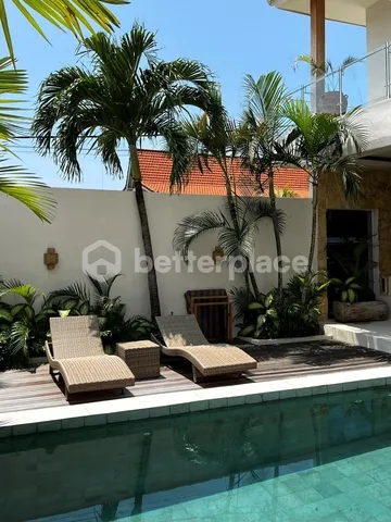 Your Dream Home Awaits: Elegant Leasehold 3-Bed Villa in Berawa with Modern Design and Premium Location