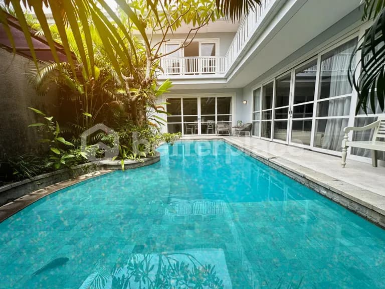 Charming and Modern 3 Bedroom Villa – 5 Minutes to Berawa Beach