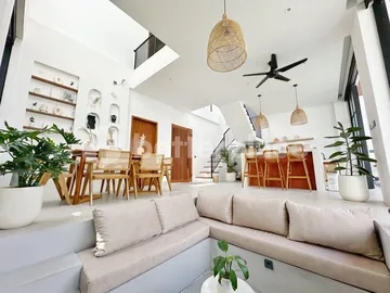 Spacious and Modern Living, 3 Bedroom Brand New Villa in Cepaka