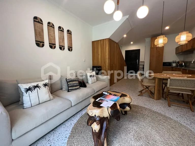 Chic Berawa Haven, Modern 2 Bedroom Townhouse with Investment Potential