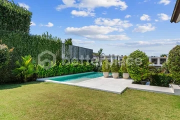 Chic 3 Bedroom Villa in Berawa’s Heart , Your Dream Investment Awaits