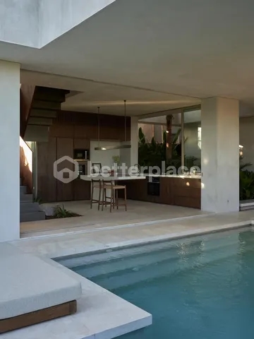 Discover Refined Luxury Living in This Fully Furnished 3-Bedroom Villa with Pool and Garden in the Heart of Canggu – Tiying Tutu