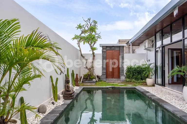 3 Bedroom Villa For Yearly Rental in Seseh, A Few Minutes to The Beach