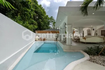 Interconnected Dual Villas with Private Pools in a Quiet Ungasan Enclave