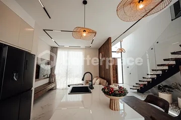 Tranquil Villa Hillside Living Leasehold 3BR Villa near Greenbowl Beach