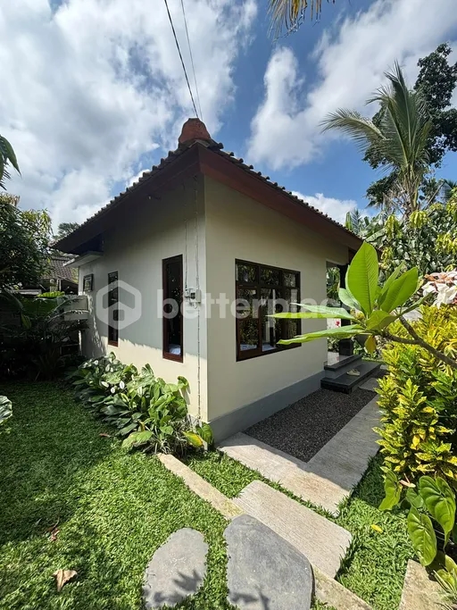 Cozy Yet Elegant Yearly Rental 1-Bed Villa in Central Ubud – Blending Traditional Architecture with Contemporary Comfort