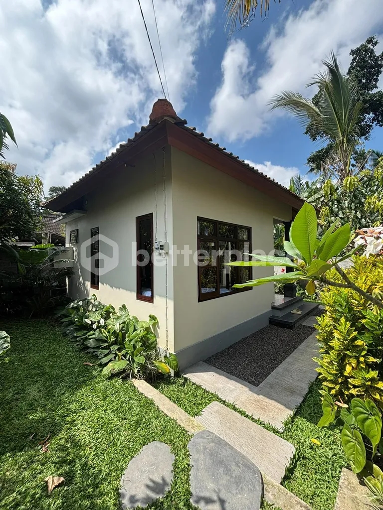 Cozy Yet Elegant Yearly Rental 1-Bed Villa in Central Ubud – Blending Traditional Architecture with Contemporary Comfort