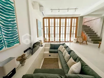 Charming 2 Bedroom Villa in Berawa – Ideal for Business & Home Living