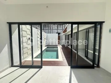 Modern Tropical Villa in Prime Seminyak – 2 Bedrooms