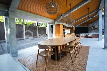 Luxury Oasis in Pererenan: Exquisite Bali Villa with Modern Amenities in Prime Location