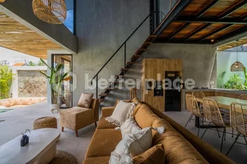 5 Bedroom Modern Tropical Villa in Kerobokan, A Private Retreat with Investment Potential