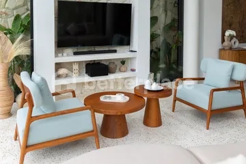 Elegant 3 Bedroom Villa in Berawa, 10 Minutes to the Beach