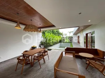 Peaceful 2BR Leasehold Villa with Harmonious Open Living Design