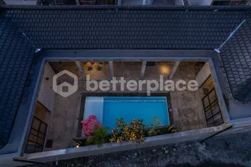 Stylish Industrial-Design Villa 2 Bedroom for Sale in Padonan, Bali: Serene Living Close to Canggu Beach