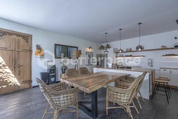 Private Oasis with Pool and Garden with Breathtaking Rice Field Views in Canggu – Babakan