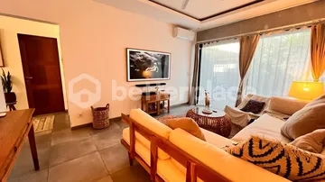 Modern 2 Bedroom Villa in Berawa, Just 7 Minutes from the Beach