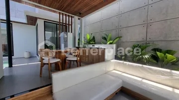 A Statement in Style: Exceptional 2-Bedroom Villa in Kerobokan Offering the Perfect Blend of Elegance and Convenience