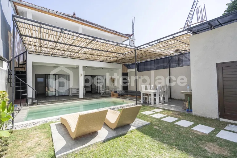 Walking Distance To Double Six Beach Villa 4 Bedrooms For Yearly in Seminyak
