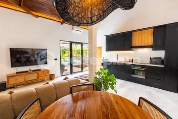 Stylish 2 Bedroom Villa in the Heart of Berawa, Prime Location & Modern Comfort