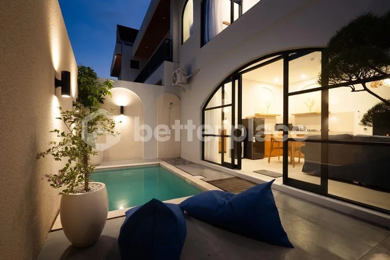Refined Tropical Living Awaits – Sleek 1-Bedroom Padonan Villa Near Berawa Beach, Ideal for Smart Investors and Bali Homeowners